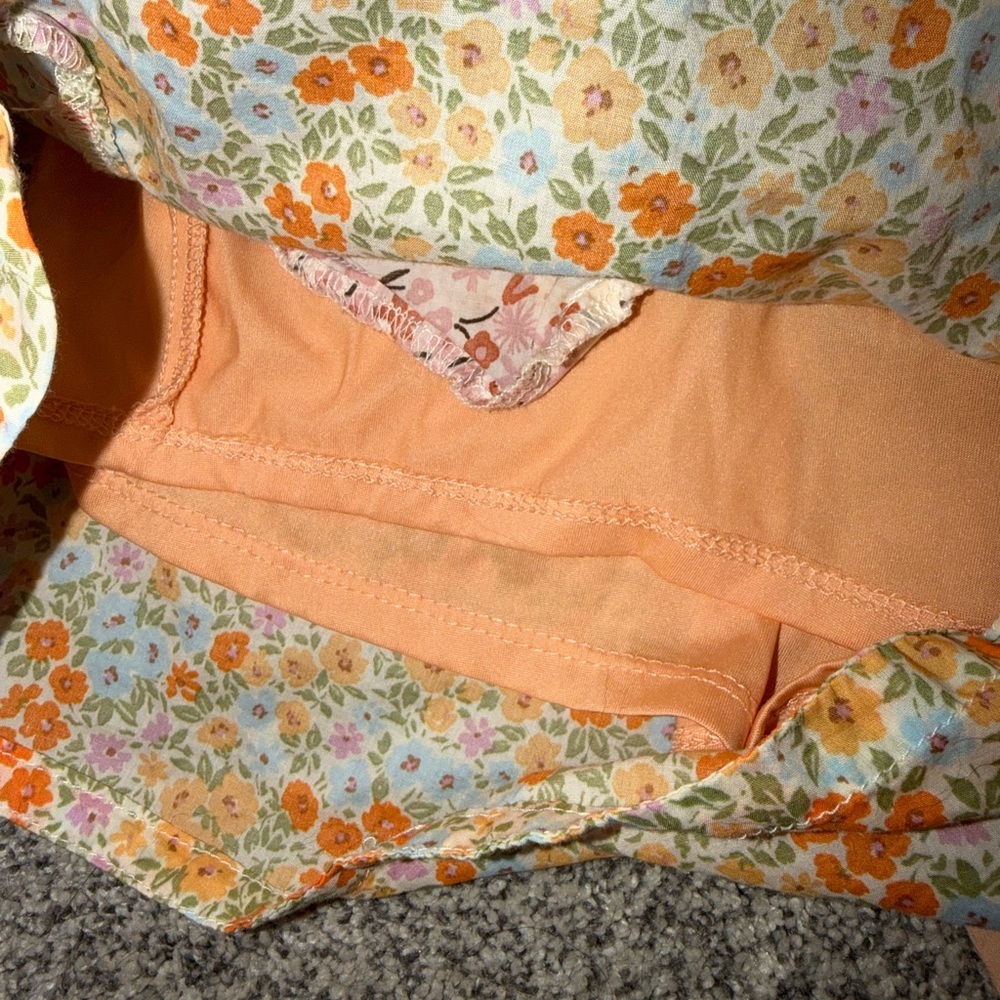 American Eagle Outfitters Peach and Pink Floral Smocked Top - Picture 5 of 6